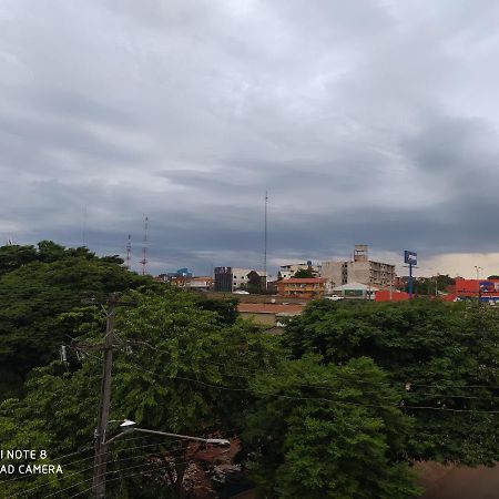 Apart Comodo Y Seguro A Pasos De Todo 33 Leilighet Ciudad del Este Eksteriør bilde